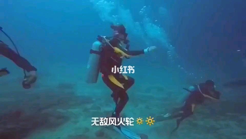 床头柜的存在有什么作用？是必要的吗？游戏画面